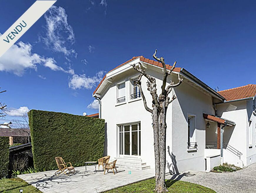 VENDU : MAISON DE VILLE AVEC JARDIN : Caluire