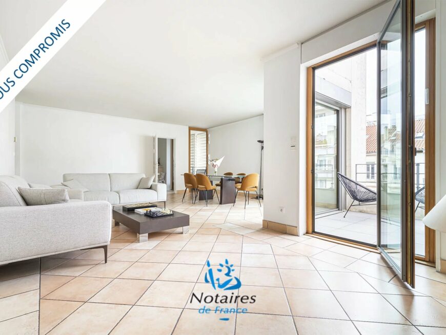T4 EN ETAGE ELEVE AVEC TERRASSE ET GGE DBLE